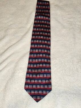 Egon Von Furstenberg Milano Silk Tie Red Blue Geometric